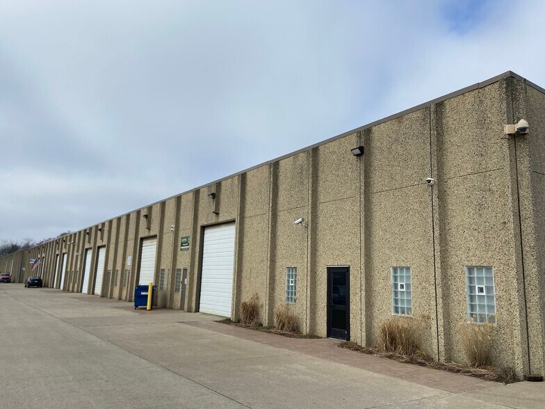 13946 Kildare Ave, Crestwood, IL 60418 Warehouse For Sale