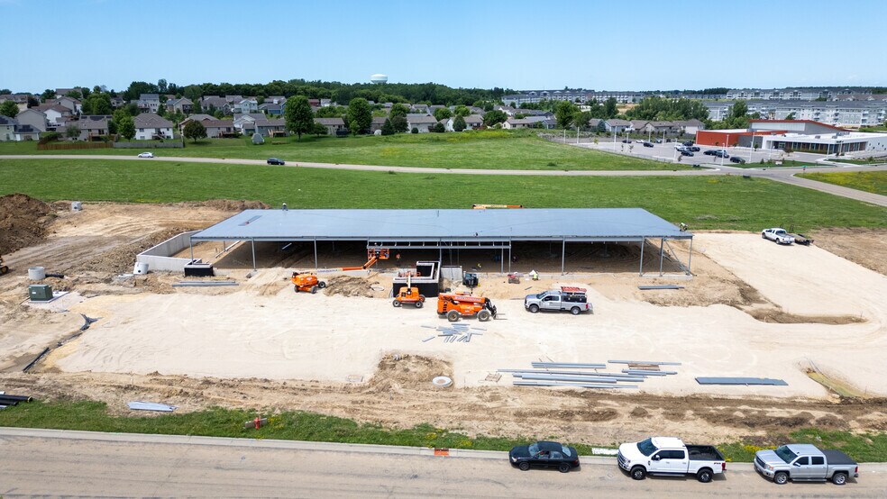 More Photos Of 3629 Sarah Pl NW, Rochester Storefront Retail Office For Lease