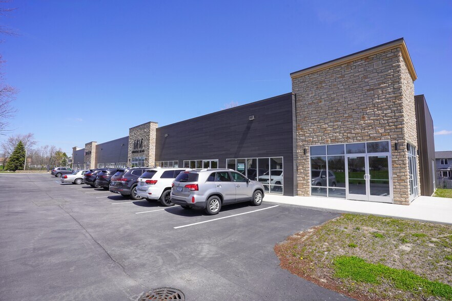 More Photos Of 9307 Illinois Rd, Fort Wayne Office For Lease