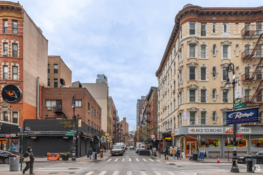 More Photos Of 132-134 Ludlow St, New York Apartments For Sale