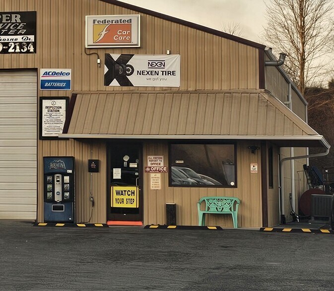 More Photos Of 130 Progress Way NE, Norton Service For Sale