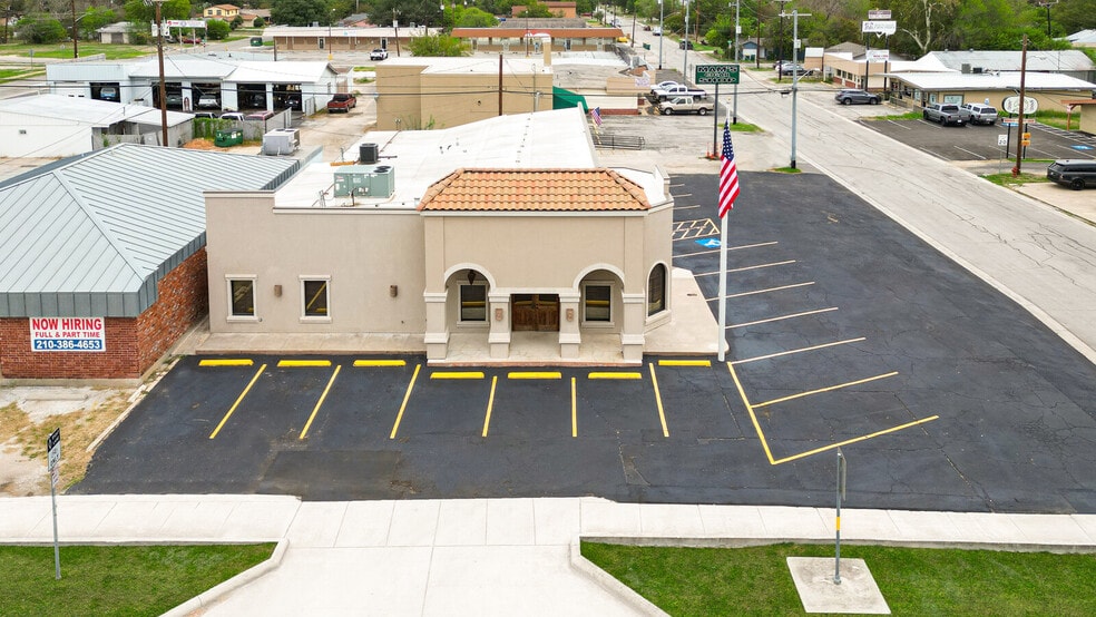 More Photos Of 404 Pat Booker Rd, Universal City Storefront Retail Office For Sale