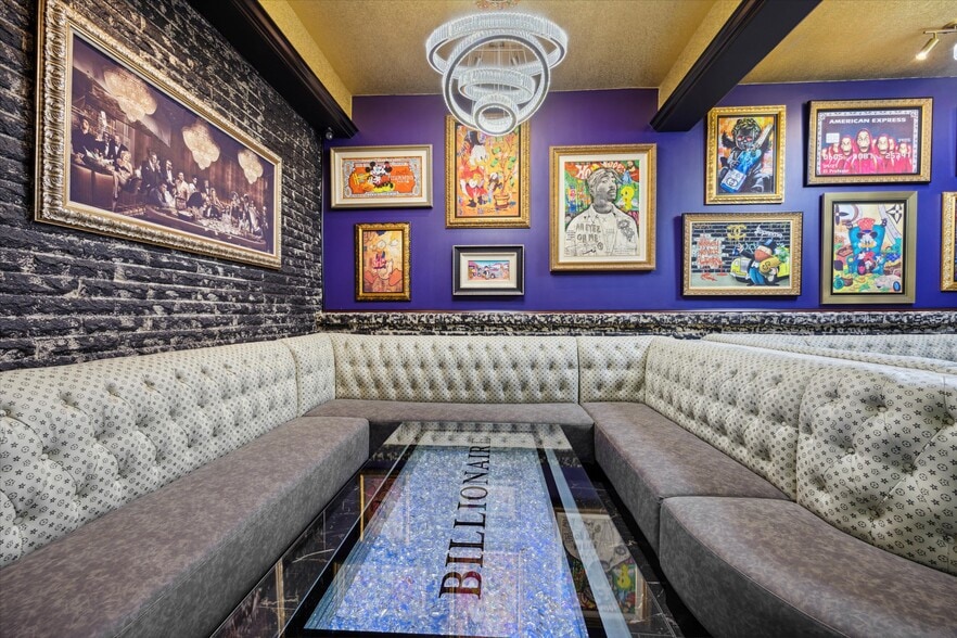 More Photos Of 2154 Bridge St, Philadelphia General Retail For Sale