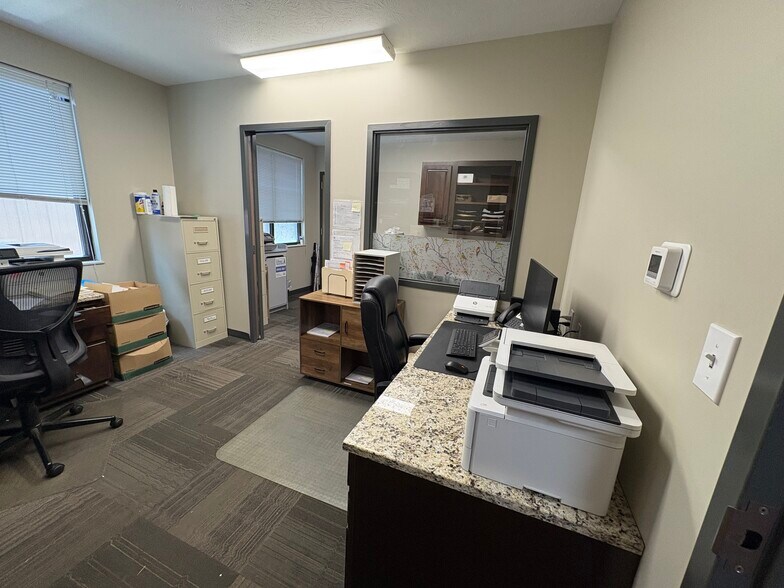 More Photos Of 2306 IFCU way, Lafayette Auto Dealership For Sale