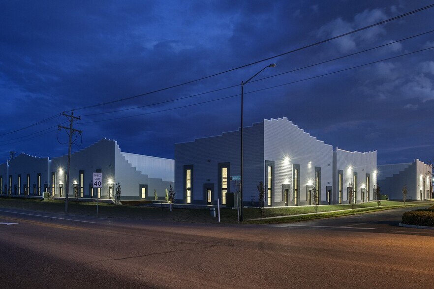 More Photos Of 3540 Highway 52, Frederick Flex For Lease
