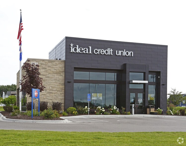 More Photos Of Hwy 55 @ S Robert Trl, Inver Grove Heights Unknown For Lease