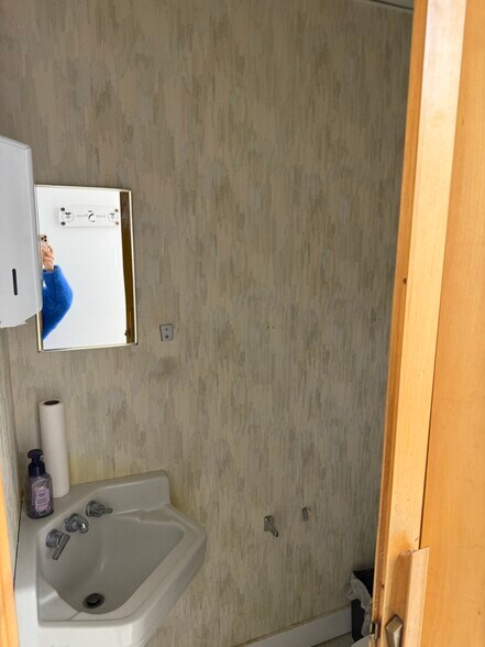 More Photos Of 245 Engle St, Englewood Coworking Space