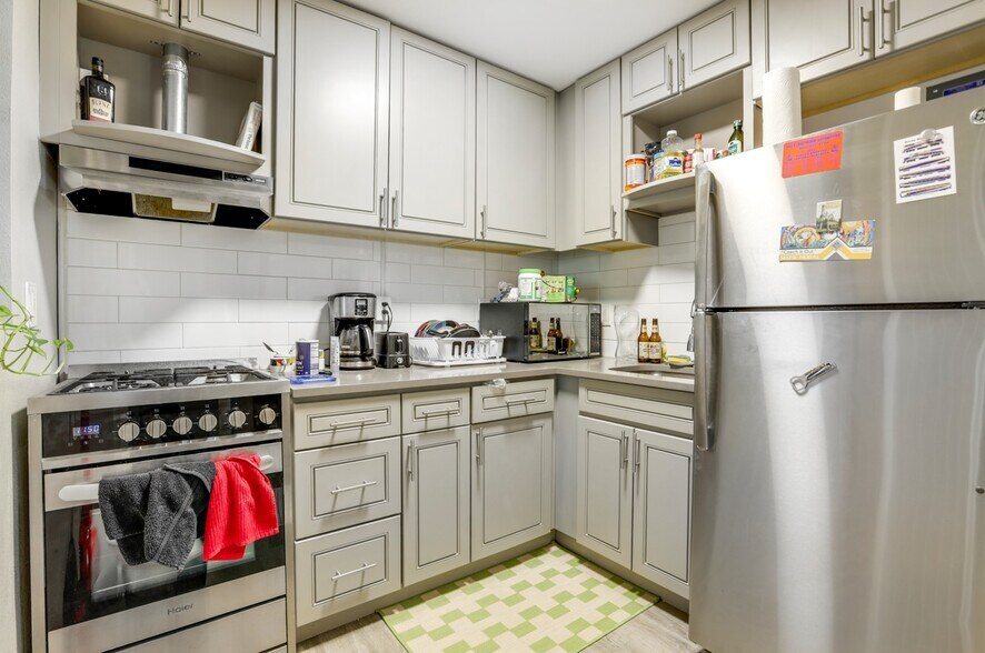 More Photos Of 204-214 W Ellsworth Ave, Denver Apartments For Sale