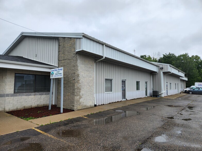 More Photos Of 8240-8244 Embury Rd, Grand Blanc Research And Development For Sale