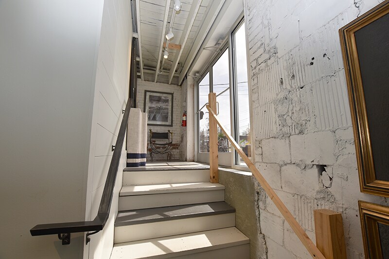 More Photos Of 1404-1408 McCallie Ave, Chattanooga Office Residential For Sale