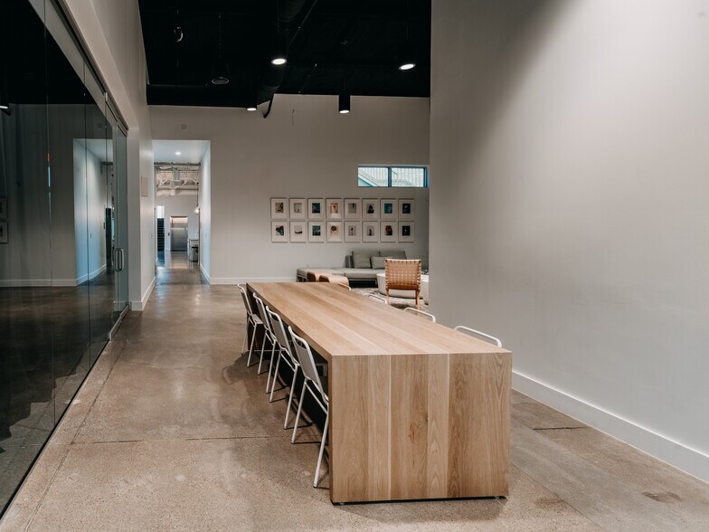 More Photos Of 9555 Harmon Rd, Fort Worth Office For Lease