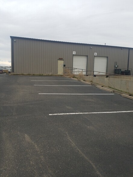 More Photos Of 4117 S Valley Dr, Longmont Warehouse For Lease
