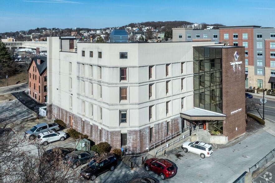 Primary Photo Of 20 Washington Sq, Worcester Office For Lease