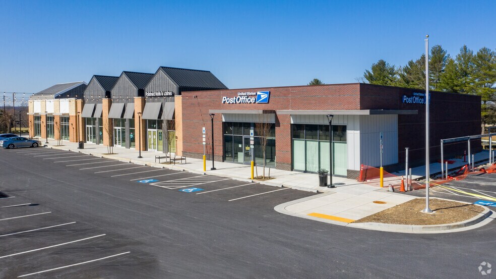 More Photos Of 12165 Clarksville Pike, Clarksville Freestanding For Lease