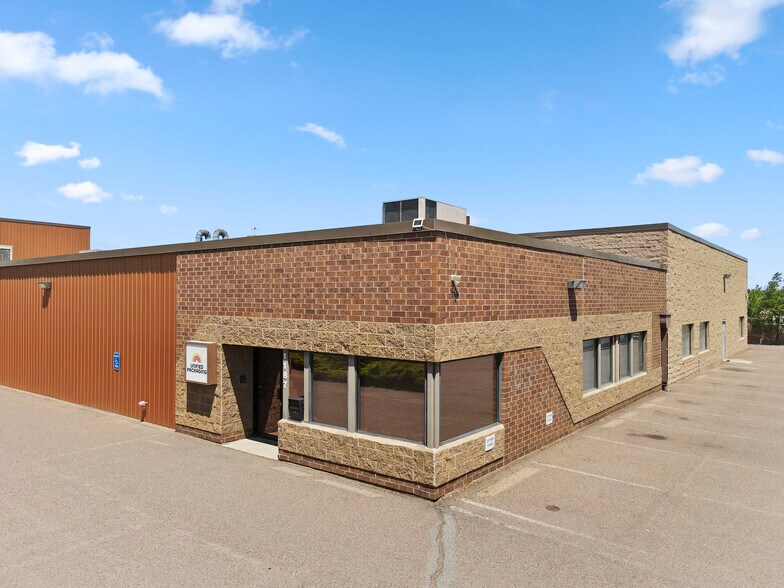 More Photos Of 1187 E 68th Ave, Denver Manufacturing For Sale