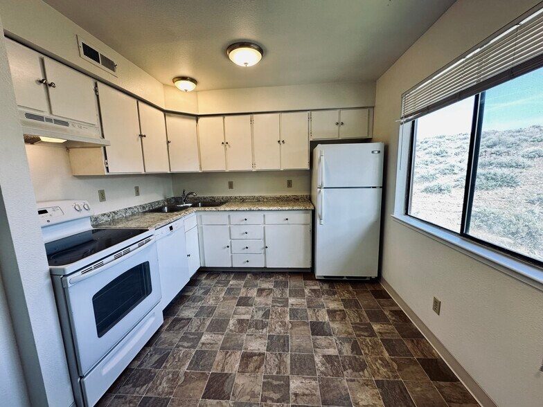 More Photos Of 3596 Gypsum Rd, Reno Apartments For Sale