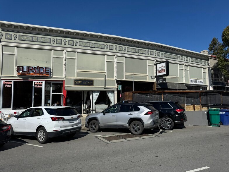 More Photos Of 3401-3411 Lakeshore Ave, Oakland Storefront For Lease