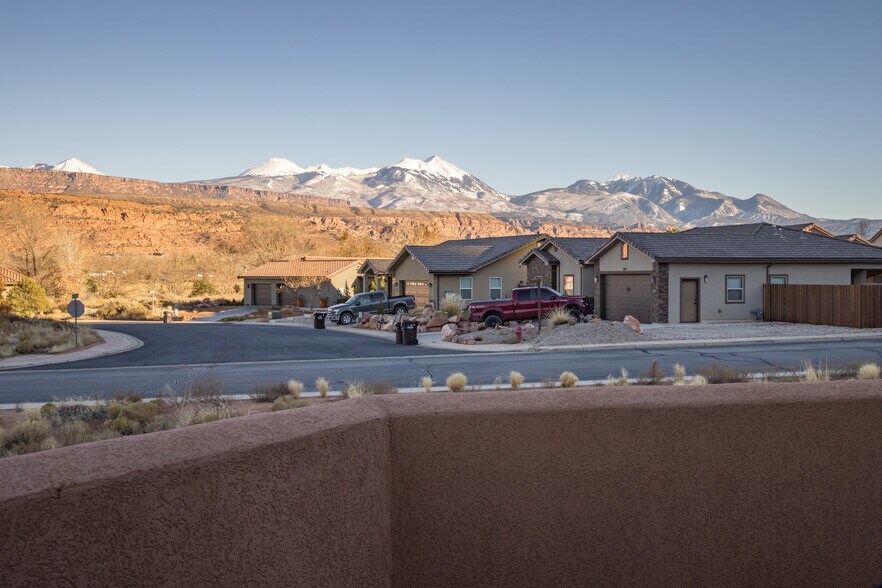 More Photos Of 3862 Desert Willow #9-A1 cir, Moab Specialty For Sale