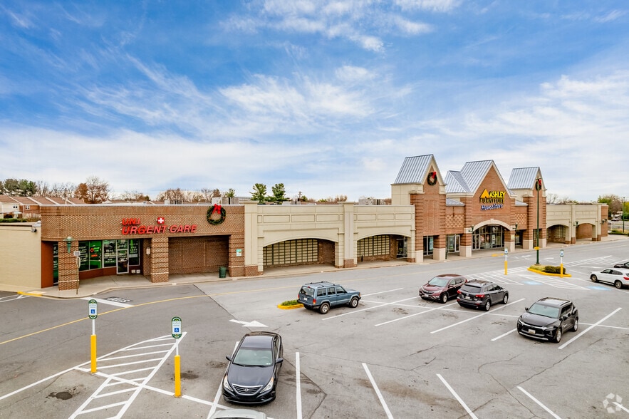 More Photos Of 1305 W 7th St, Frederick Unknown For Lease