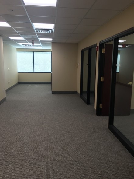 More Photos Of 280 State Route 35, Red Bank Medical For Lease