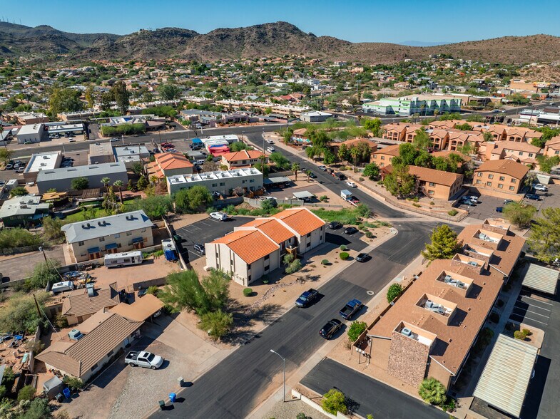 More Photos Of 10644 N 15th Way, Phoenix Apartments For Sale