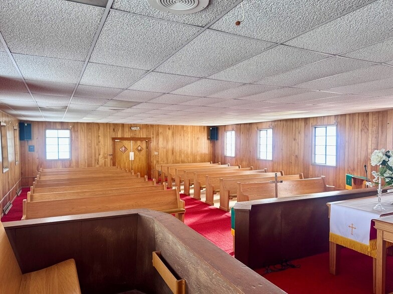 More Photos Of 105 Smith St, Beckley Religious Facility For Sale