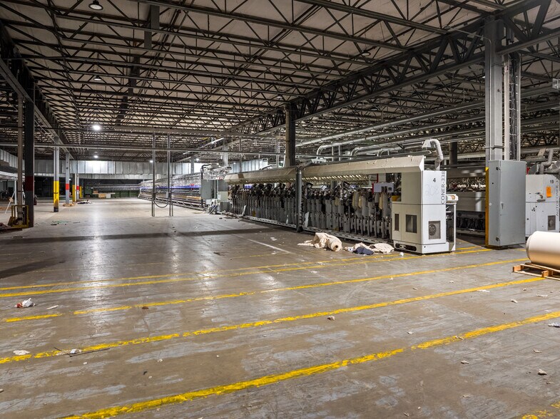 More Photos Of 1 King Timahoe Dr, Vidalia Industrial For Sale