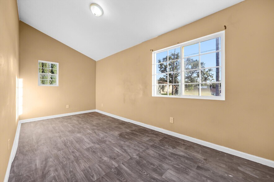 More Photos Of 1380 Glen Ave, Pasadena Apartments For Sale