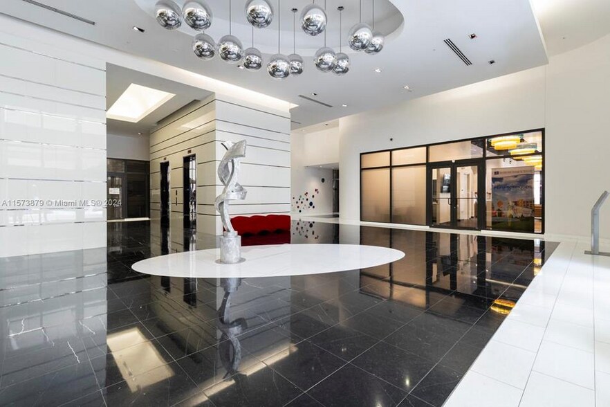 More Photos Of 2020 Ponce De Leon Blvd, Coral Gables Office For Sale