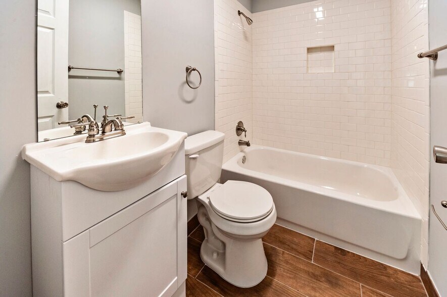More Photos Of 1616 Monroe Ave, Memphis Apartments For Sale