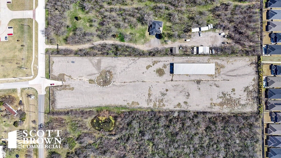 More Photos Of 101 W Dickson Ln, Little Elm Land For Lease