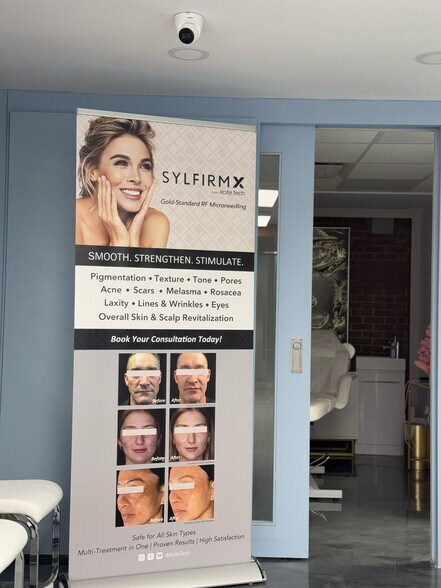 More Photos Of 3858-3870 Notre-Dame, Laval Office For Sale