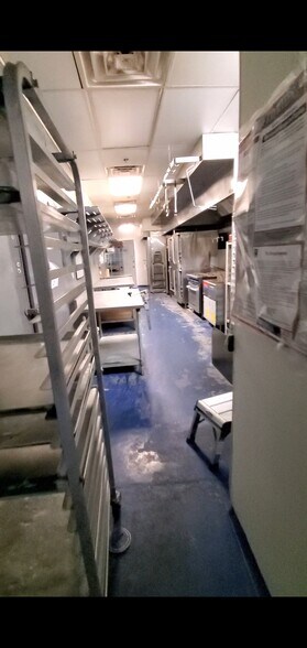 More Photos Of 7034-7166 Beracasa Way, Boca Raton General Retail For Lease