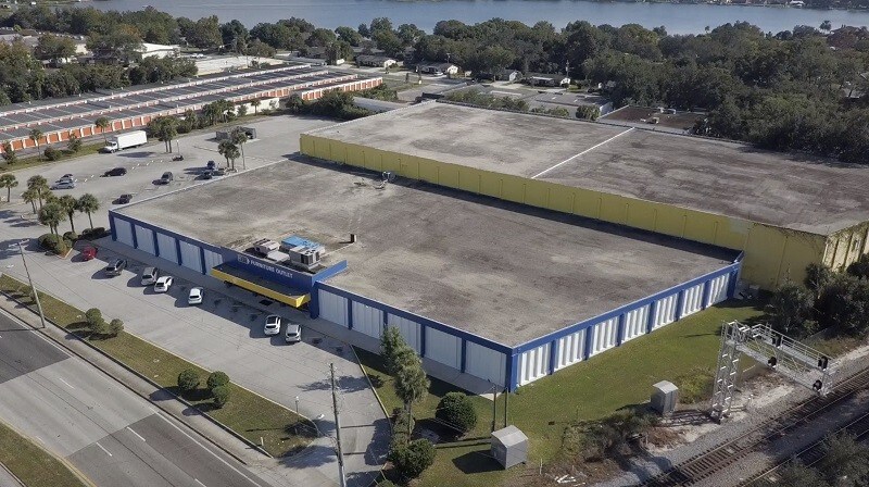 Primary Photo Of 1028 E Altamonte Dr, Altamonte Springs Showroom For Sale