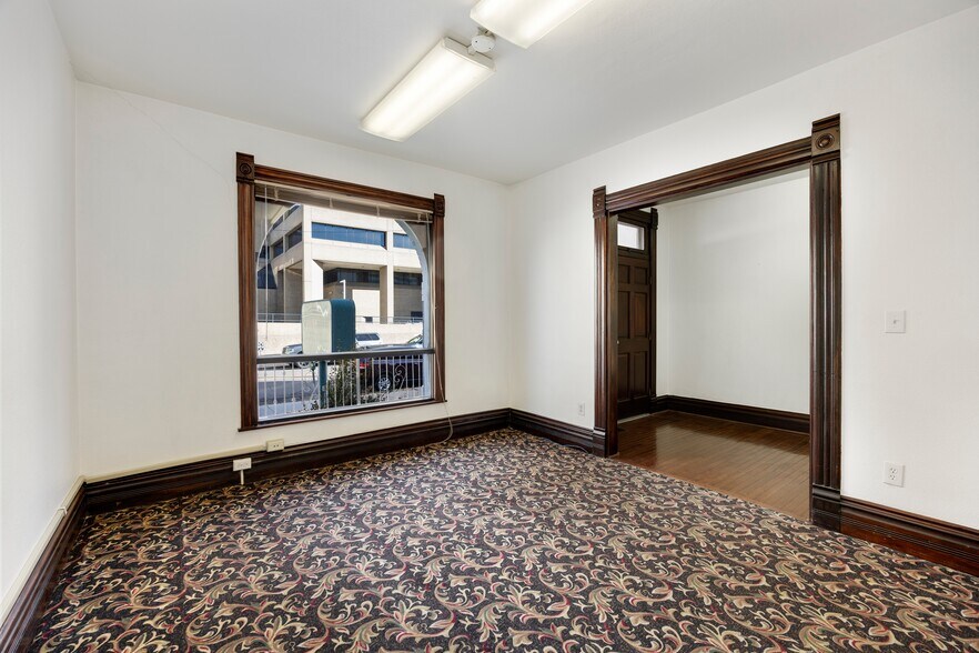 More Photos Of 1325 Delaware St, Denver Office For Lease
