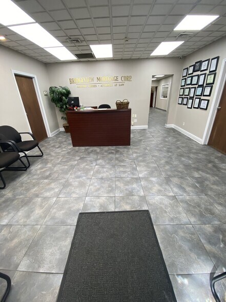 More Photos Of 1200 Hempstead Tpke, Franklin Square Medical For Sale