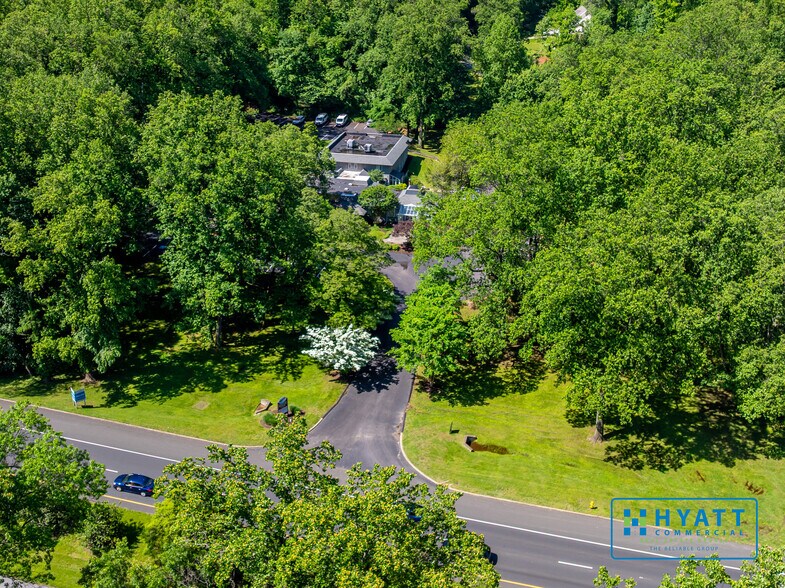 More Photos Of 1300 Ritchie Hwy, Arnold Office For Lease