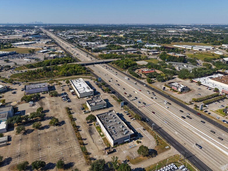 More Photos Of 12810 Gulf Fwy, Houston General Retail For Lease