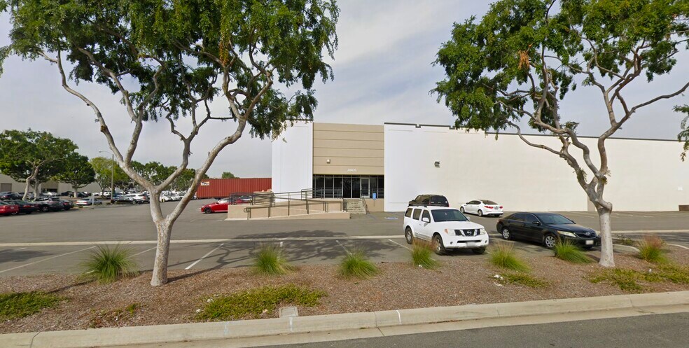 More Photos Of 20435 Tillman Ave, Carson Distribution For Lease