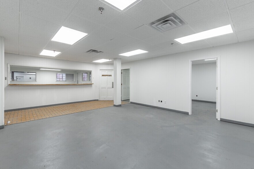 More Photos Of 3715 Calhoun Ave, Chattanooga Manufacturing For Lease