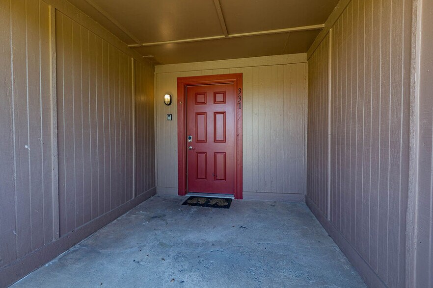 More Photos Of 7404 Lyrewood Ln, Oklahoma City Apartments For Sale