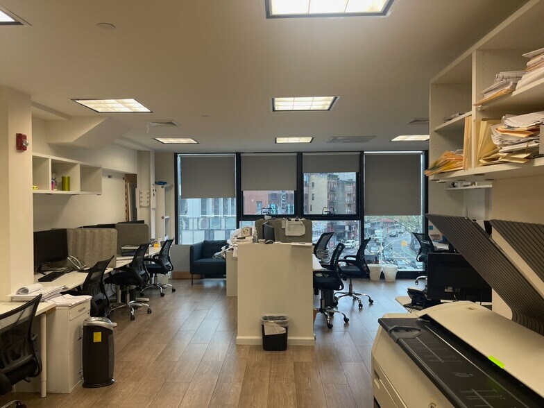 More Photos Of 107 E Broadway, New York Loft Creative Space For Sale