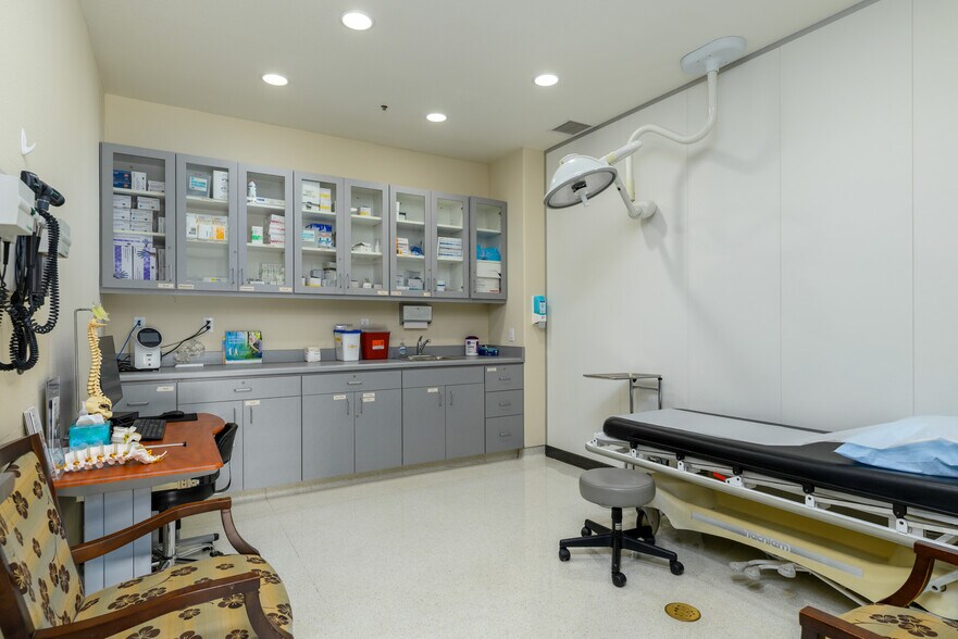 More Photos Of 1100 Paseo Camarillo, Camarillo Office For Sale