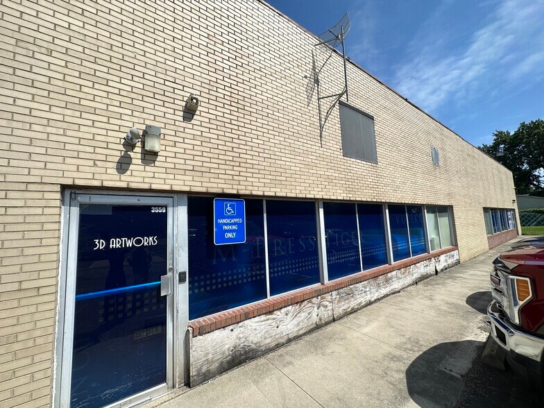 More Photos Of 3483-3585 E Fulton st, Columbus Industrial For Sale