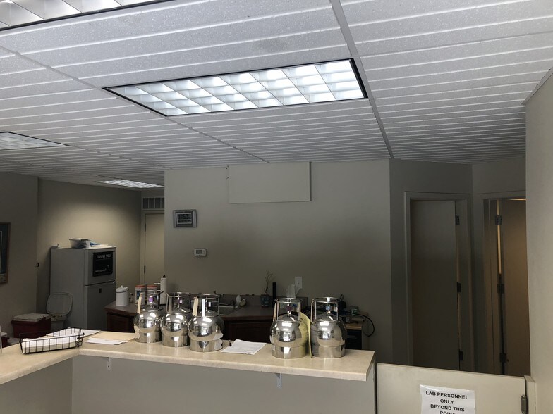 More Photos Of 2 Oakwood Park, Castle Rock Medical For Lease