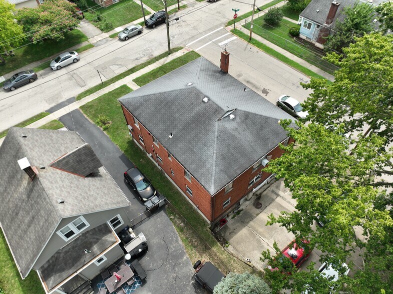 More Photos Of 504 Olden Ave, Arlington Heights Apartments For Sale