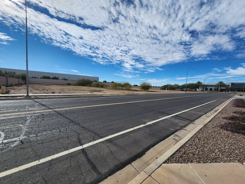 More Photos Of SEC S Douglas Dr & E Cessna Dr, Chandler Land For Sale