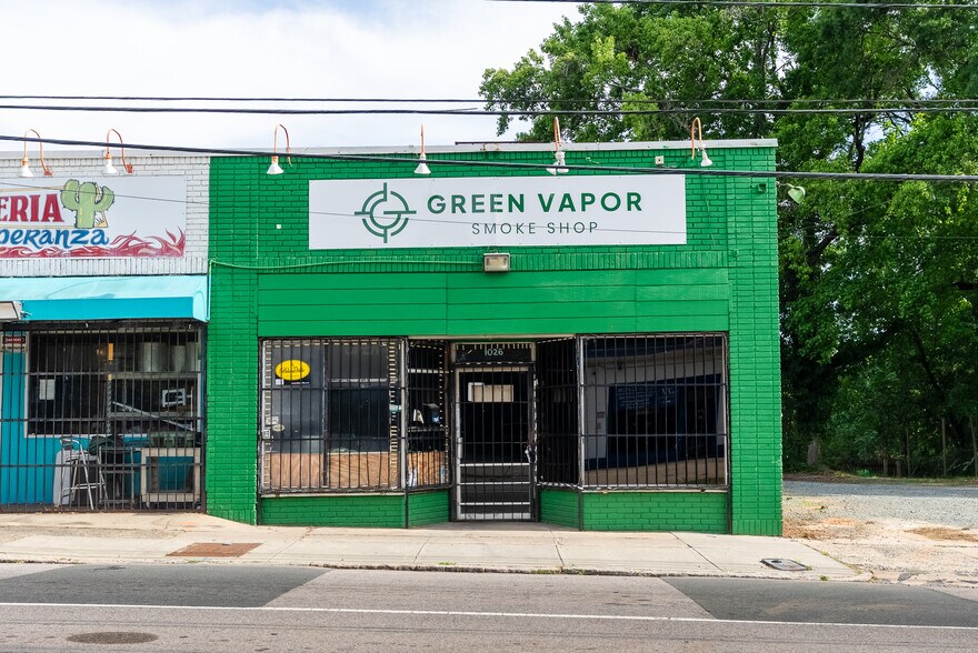 Primary Photo Of 1026-1028 Holloway St, Durham Freestanding For Lease