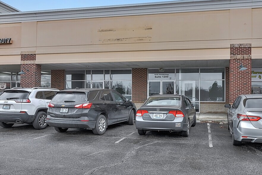 More Photos Of 1035 Vandercar Dr, Florence General Retail For Lease
