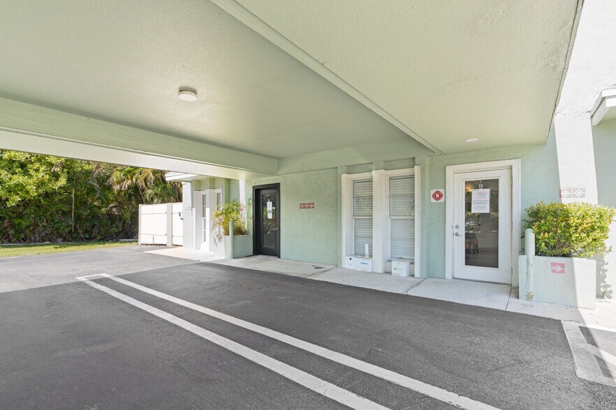 More Photos Of 13455 S Military Trl, Delray Beach Medical For Lease